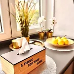 Petit 1 Bed Center Warszawa