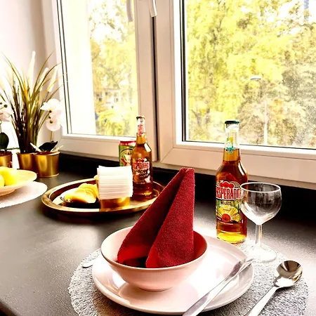 Petit 1 Bed Center Warschau