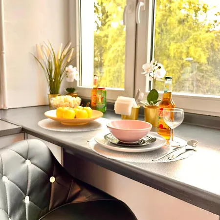 Petit 1 Bed Center Appartamento Varsavia