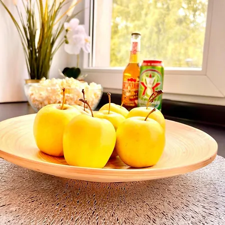 Petit 1 Bed Center 아파트 바르샤바