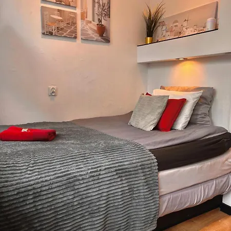 Apartment Petit 1 Bed Center