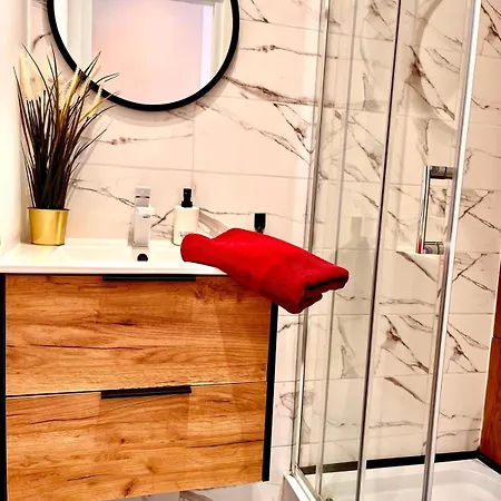 Petit 1 Bed Center * Varšava